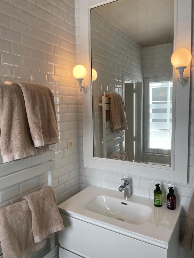 Le 25, Duplex Elegant Au Coeur Du Pietonnier Historique Lejlighed Namur Eksteriør billede
