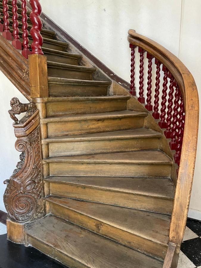 Le 25, Duplex Elegant Au Coeur Du Pietonnier Historique Lejlighed Namur Eksteriør billede